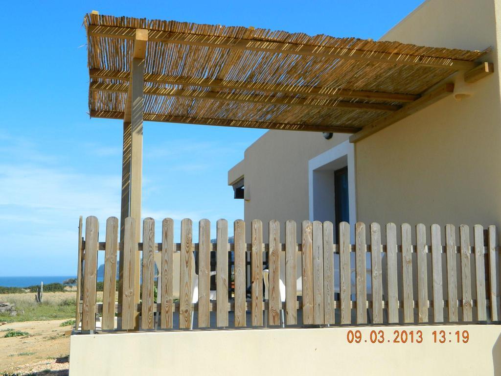 Apartamentos Es Calo Exterior foto